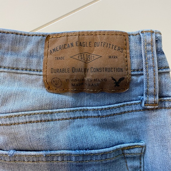 LIKE NEW: American Eagle Extreme Stretch Jeans - Picture 4 of 5